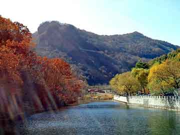 鄂E车牌，湖北宜昌的地域标识与文化符号